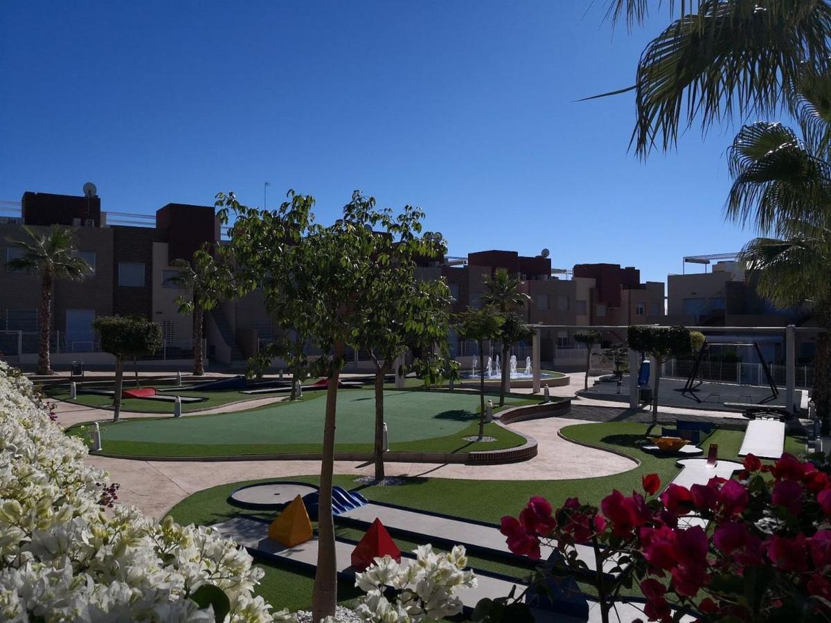 Vivienda Aguas Nuevas Familiar & Deportivo Apartamento Torrevieja Exterior foto