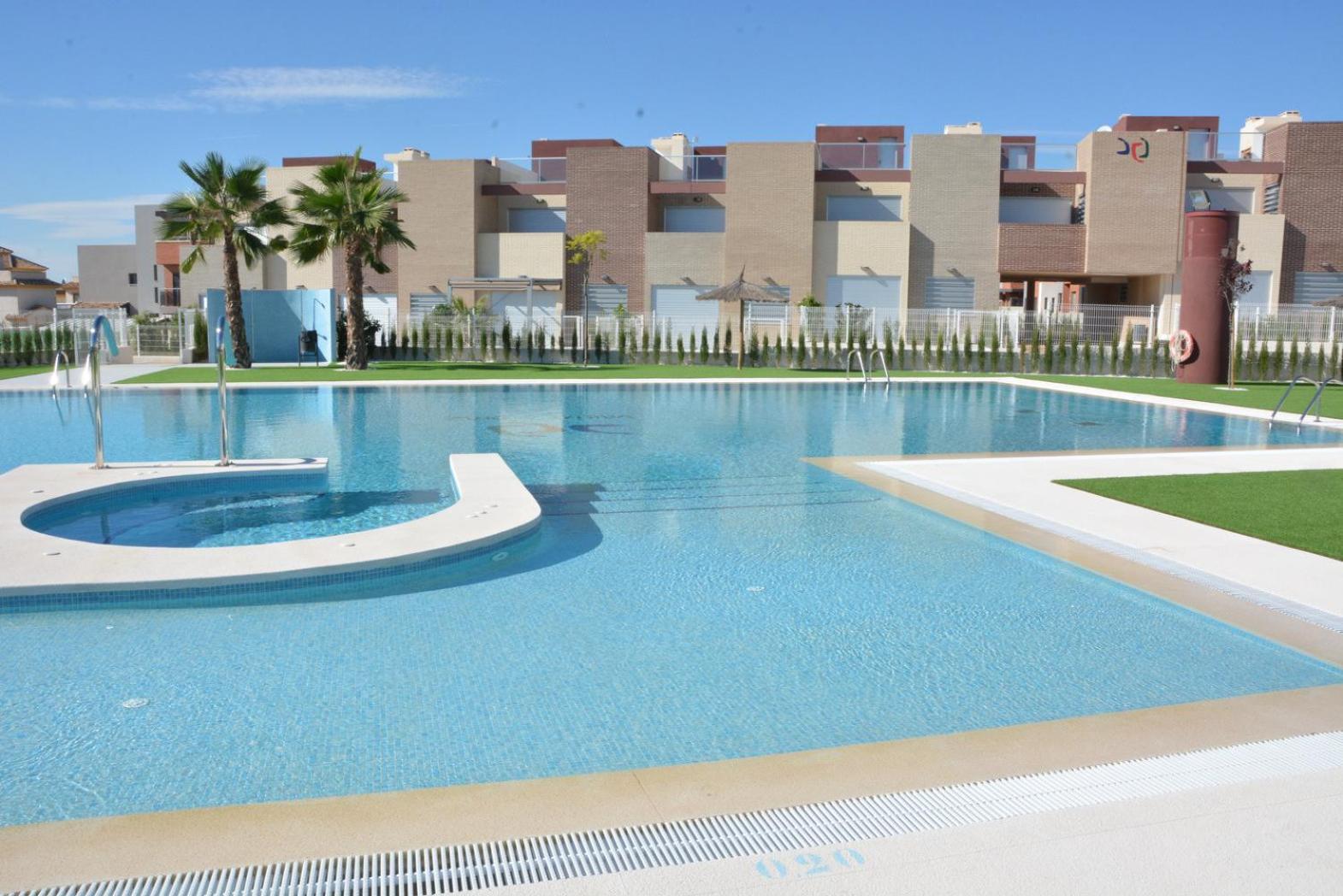 Vivienda Aguas Nuevas Familiar & Deportivo Apartamento Torrevieja Exterior foto
