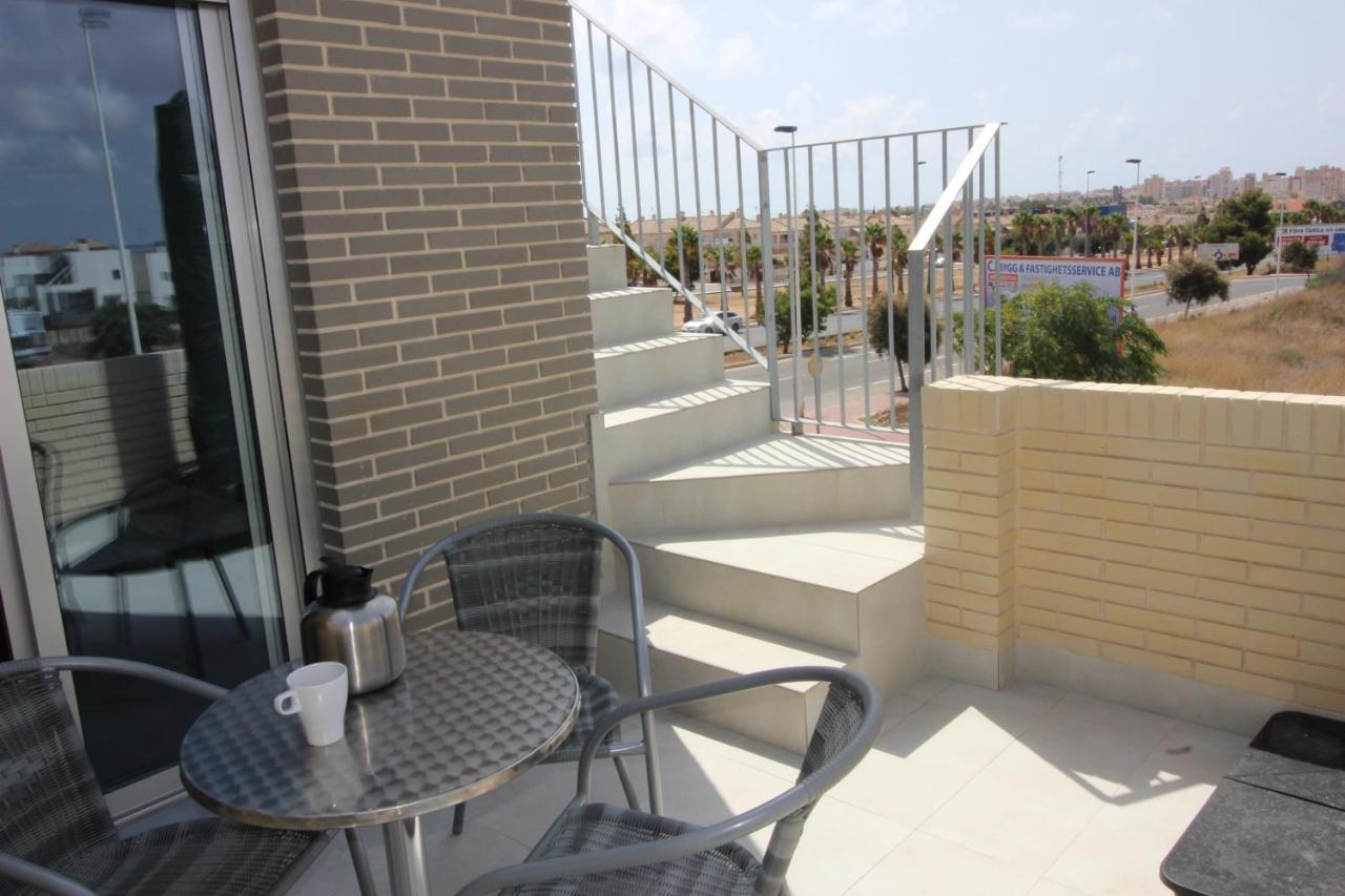 Vivienda Aguas Nuevas Familiar & Deportivo Apartamento Torrevieja Exterior foto