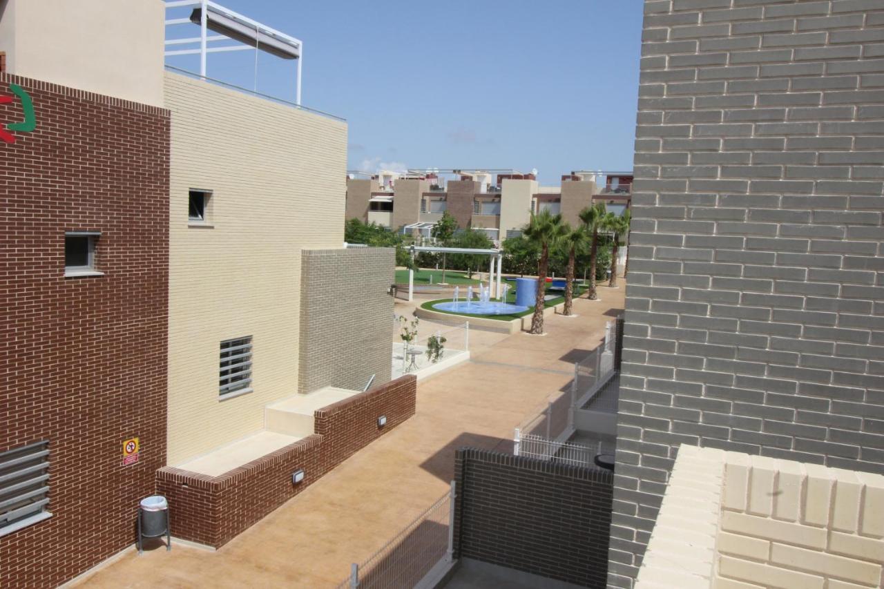 Vivienda Aguas Nuevas Familiar & Deportivo Apartamento Torrevieja Exterior foto