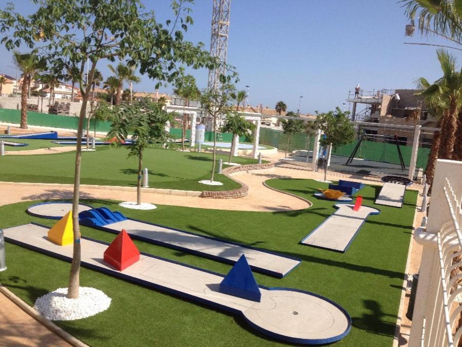 Vivienda Aguas Nuevas Familiar & Deportivo Apartamento Torrevieja Exterior foto