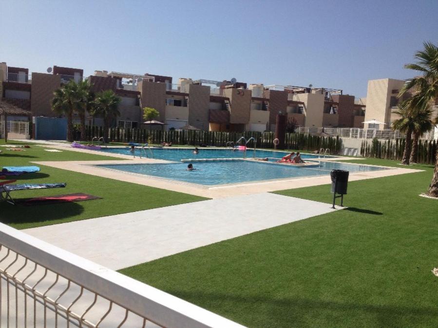 Vivienda Aguas Nuevas Familiar & Deportivo Apartamento Torrevieja Exterior foto